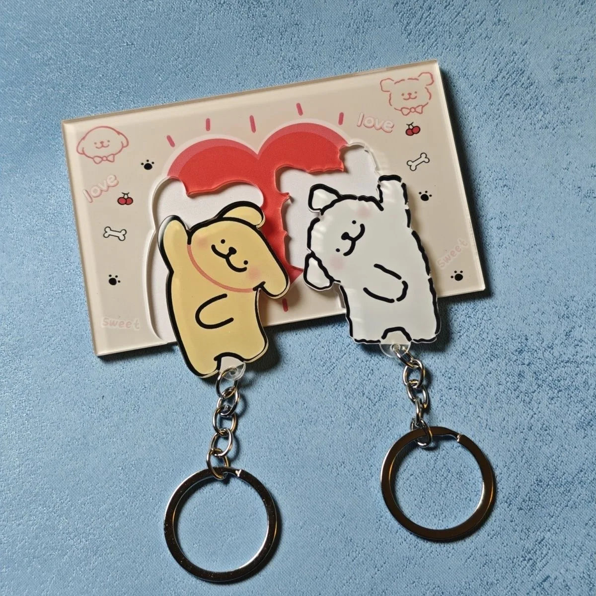 Couple Keychain Wall Hanger - Self-Adhesive Acrylic Key Holder with 2 Hooks for Doors and Shared Keys, Everstock